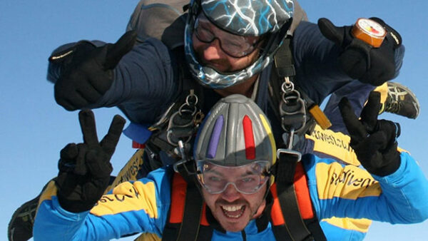 Shop the Exhilarating Tandem Skydiving Experience in Cumbria for Individuals - Image 5