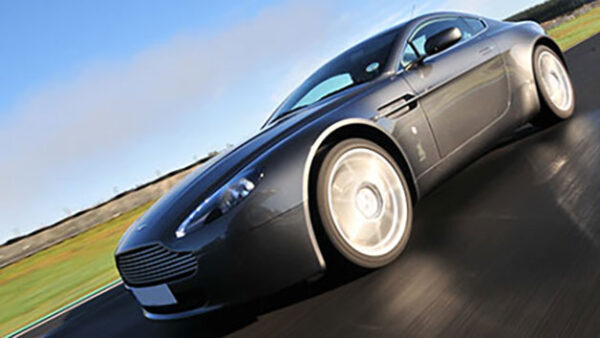 Shop the Exclusive Aston Martin Driving Experience at Knockhill Racing Circuit for Individuals - Image 2