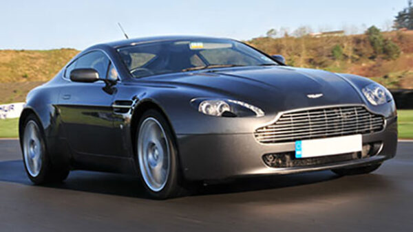 Shop the Exclusive Aston Martin Driving Experience at Knockhill Racing Circuit for Individuals - Image 3