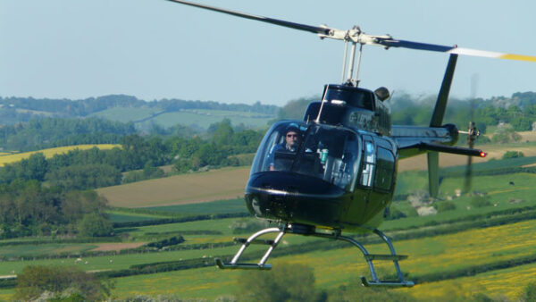 Shop Our Exclusive 30-Minute Themed Sightseeing Helicopter Experience for an Individual - Image 5