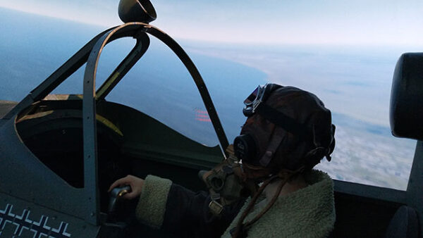 Shop the 60-Minute Supermarine Spitfire Mk IX Flight Simulator Experience for an Individual - Image 4