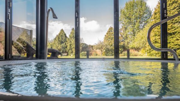 Shop the Exclusive Spa Day Experience: Includes a 25-Minute Personalized Treatment & Choice of Afternoon Tea or Lunch at Stratton House Hotel