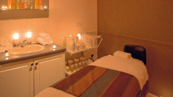 Shop the "Afternoon Escape Spa Day Experience" for Two at Macdonald Botley Park Hotel - Available Weekdays - Image 5