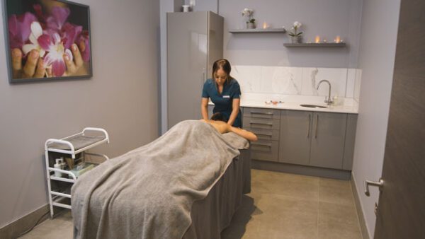 Shop the "Renew Spa Day" Experience: Enjoy a 25-Minute Treatment and Lunch at Glass House Retreat for Two - Available Weekdays - Image 7