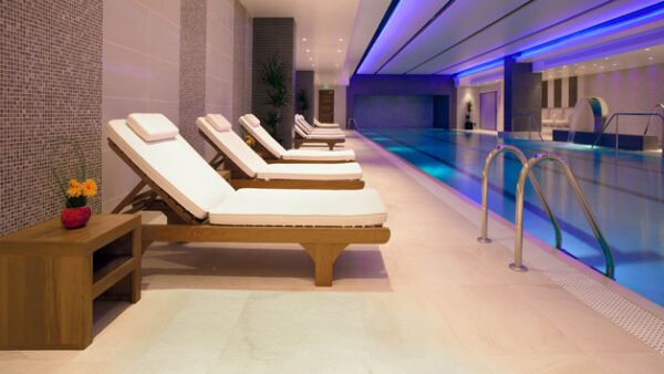Shop the Exclusive Rena Spa Experience: Indulge in a 40-Minute Treatment with Dining for One