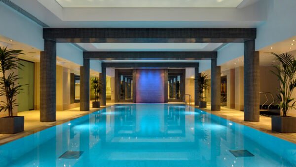 Shop the Exclusive Rena Spa Experience: Indulge in a 40-Minute Treatment with Dining for One - Image 4