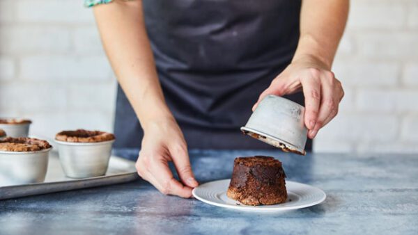 Shop the Exclusive Full-Day Ultimate Desserts Workshop at the Gordon Ramsay Academy for Individuals - Image 8