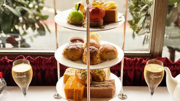 Shop the Exclusive Royal Champagne Afternoon Tea Experience for Two at The Rubens at the Palace - Image 5