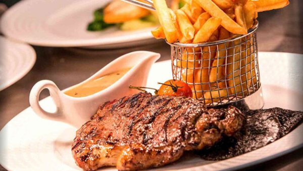 Shop the Exclusive Dining Experience for Two: Three-Course Meal with Wine at Novotel London Paddington - Image 2
