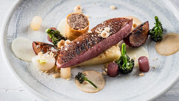 Shop the Prestigious Award-Winning Gourmet Dining Gift Box