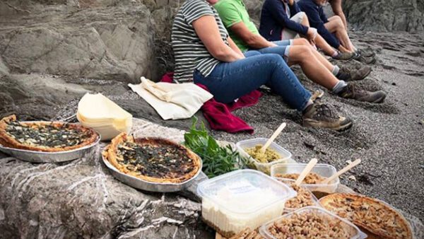 Shop the Exquisite Foraging and Cooking Experience for Couples by Totally Wild UK - Image 2