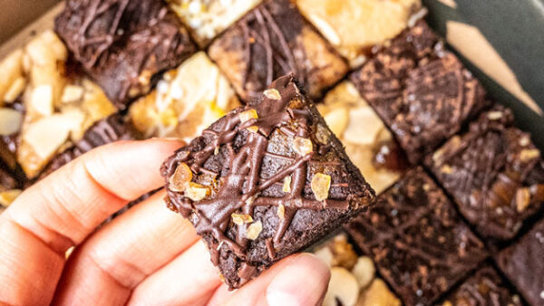 Shop the Gourmet Brownie and Blondie Gift Set - Expertly Crafted by Positive Bakes - Image 5