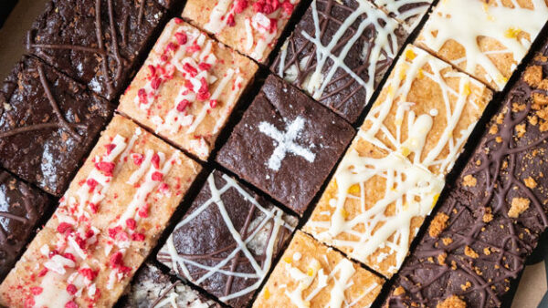 Shop Gourmet Birthday Brownie Gift Box with Complimentary Positive Bakes - Image 3