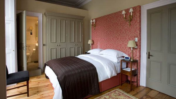 Shop the Exclusive Overnight Stay Package for Two at Gordon Ramsay's York & Albany - Image 4