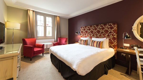 Shop Our Exclusive Two-Night Inviting Getaway Package for Couples - Image 5