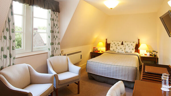 Shop the Exclusive One-Night Retreat for Two at the Appleby Manor Country House Hotel - Image 4