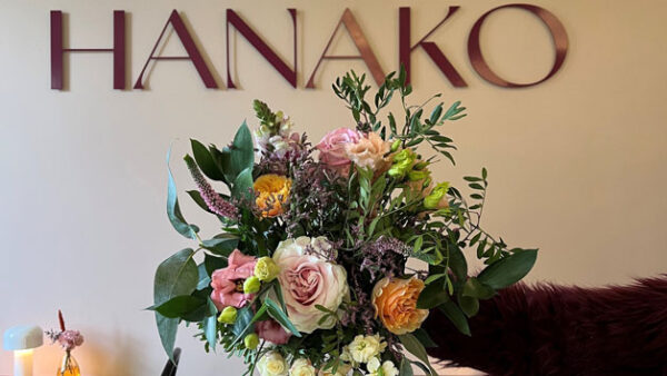 Shop the Exclusive "Be the Florist" Hand-Tied Bouquet Workshop by Hanako Flowers for Individuals - Image 4