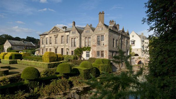 Shop the Exclusive One Night Country House Escape Experience - Image 2
