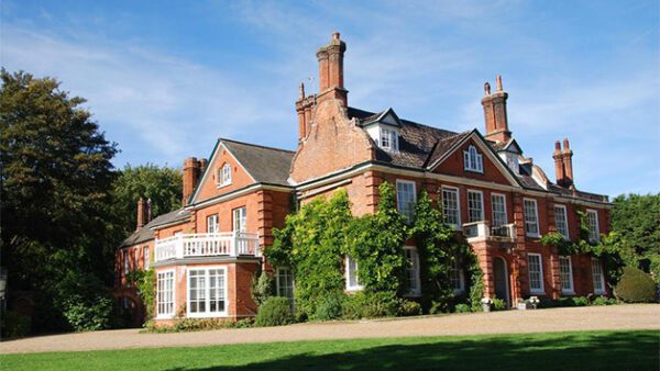 Shop the Enchanting Two-Night Country House Getaway Experience - Image 10