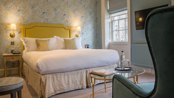 Shop the Urban Getaway Package for Two: An Exclusive Two-Night City Escape - Image 9
