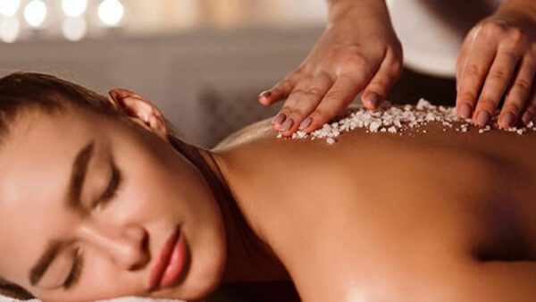 Shop the Exclusive 50-Minute Amber Dreams Couples Spa Package at Gomersal Park Hotel & Spa - Image 2