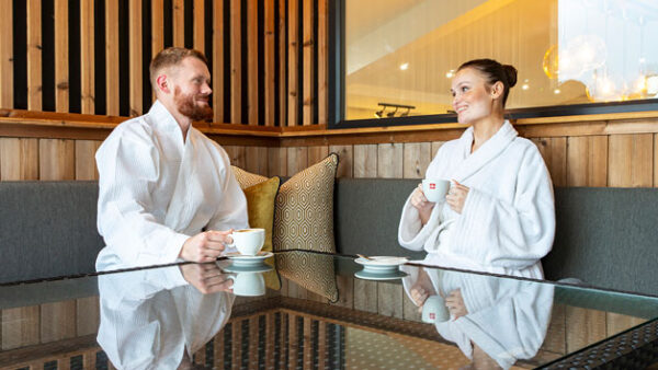 Shop the Exclusive Escape Experience Spa Day for Couples: 60-Minute Treatment Included at White Spa, White House - Image 7