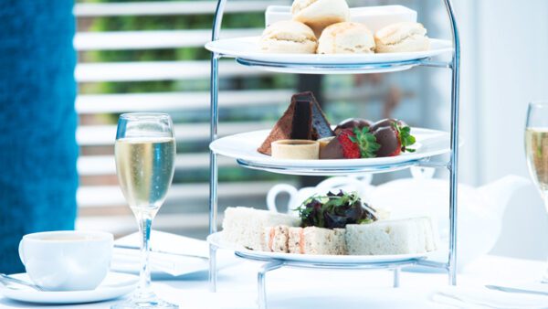 Shop the Exquisite Birthday Celebration Gift Box