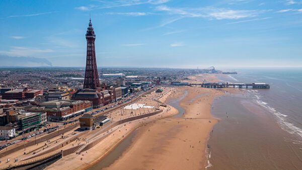 Shop Exclusive Access Passes for Two to The Blackpool Tower Eye Experience