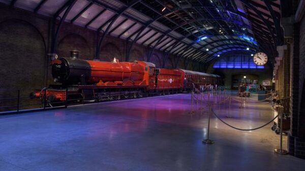 Shop the Exclusive Warner Bros. Studio Tour London Package with Gourmet Lunch at Shendish Manor Hotel for Two - Image 7