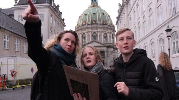 Shop the Intricate Murder Mystery Experience for Groups of Four with Guided Tour - Image 4