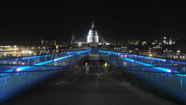 Shop for the London Night Photography Tour Experience - Image 3
