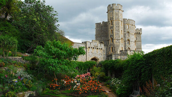 Shop the Exclusive Private Tour of Westminster, Whitehall, and Windsor Castle for Individuals - Image 8