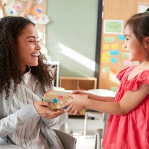 Shop the “World’s Best Teacher” Award – An Exquisite Recognition Token