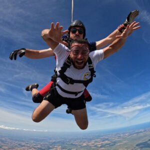 Shop the Exhilarating Tandem Skydiving Experience in Peterborough for Individuals