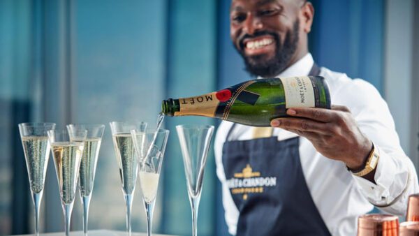 Shop Exclusive Access to The Shard View Experience with Complimentary Champagne for One - Image 5