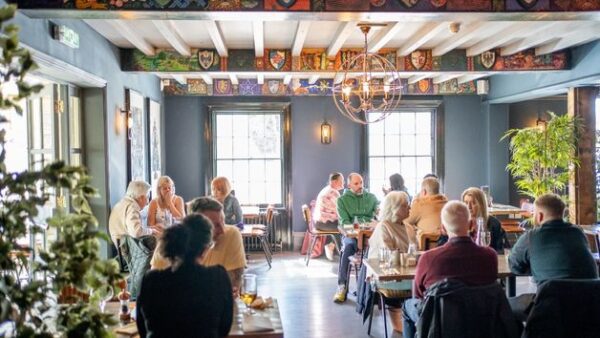 Shop the Exclusive Sparkling Afternoon Tea Experience for Two at The Vicarage Freehouse & Rooms - Image 5