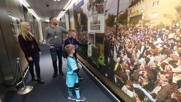 Shop for the Exclusive Tottenham Hotspur Stadium Family Tour Package Including a Complimentary Souvenir Photograph - Image 2