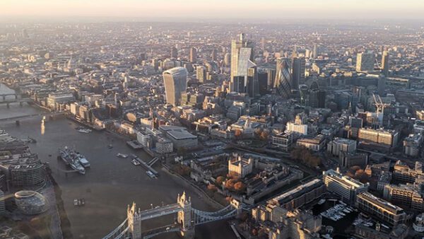 Shop the Exclusive Adventure001 Private Helicopter Tour Over London for Two - Image 4