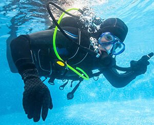 Shop Premium Scuba Diving Experiences in Nottingham