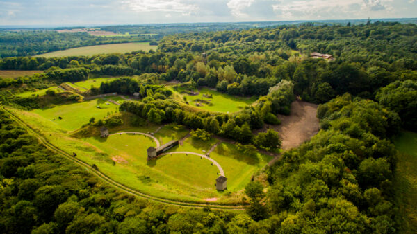 Shop the Exclusive One-Hour Shooting Lesson for Two at EJ Churchill in Buckinghamshire - Image 3