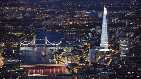 Shop the Exclusive Champagne Experience at The Shard for Two - Special Offer - Image 7