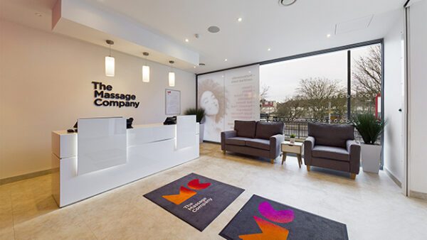 Shop the Exclusive 50-Minute Couples Massage Experience at The Massage Company - Image 3