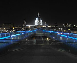 Shop the Exclusive London Night Photography Tour Experience