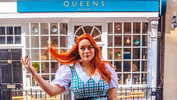 Shop the Panama Geisha V60 Filter Coffee Tasting Experience Paired with a Gourmet Pastry Basket for Two at Queens of Mayfair, London - Image 3