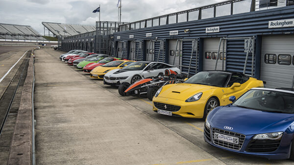 Shop the Quadruple Supercar Experience at Brands Hatch - Image 6