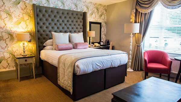 Shop Our Exclusive Offer: Luxury Overnight Stay with Gourmet Dinner and Champagne for Two - Image 7