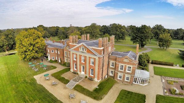 Shop Our Exclusive Offer: Luxury Overnight Stay with Gourmet Dinner and Champagne for Two - Image 2