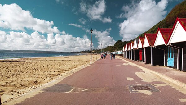 Shop Your Exquisite Overnight Stay Experience in Bournemouth - Image 2
