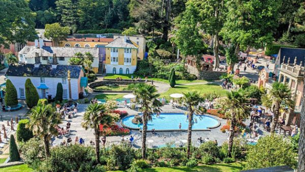 Shop the Exclusive Portmeirion, Snowdonia, and Castle Sightseeing Experience for Two - Image 5