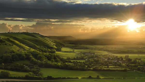 Shop the South Downs Half-Day Walking Adventure Experience for Couples - Image 3